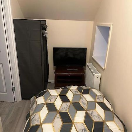 Haven - Beautiful 3 Bedroom House Ballynahinch المظهر الخارجي الصورة
